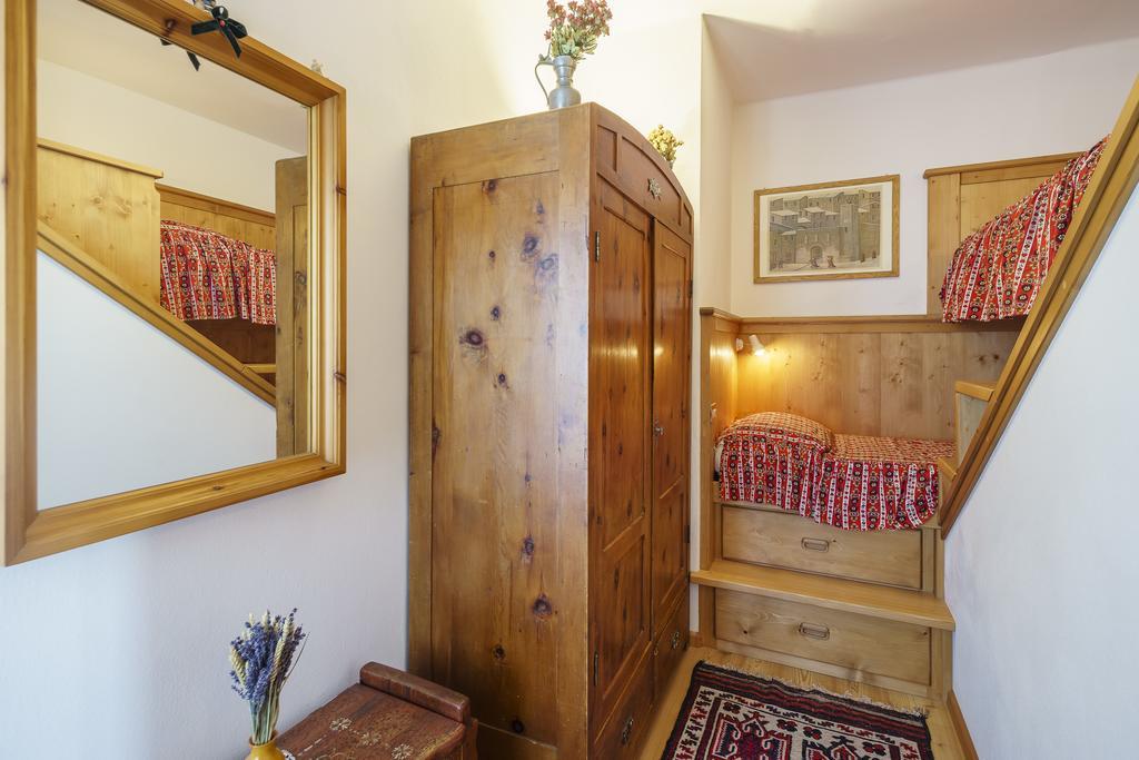 Villa Tullia - Stayincortina Cortina d'Ampezzo Exterior photo